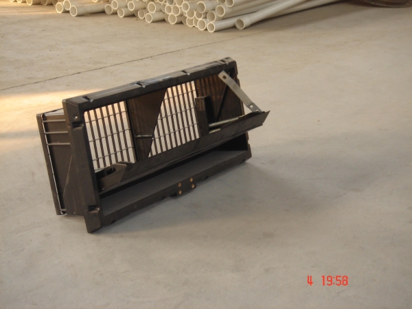 普通式PVC側(cè)風窗